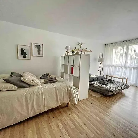 Apartment Le Beaumois - Centre - Parking Prive - Balcon *