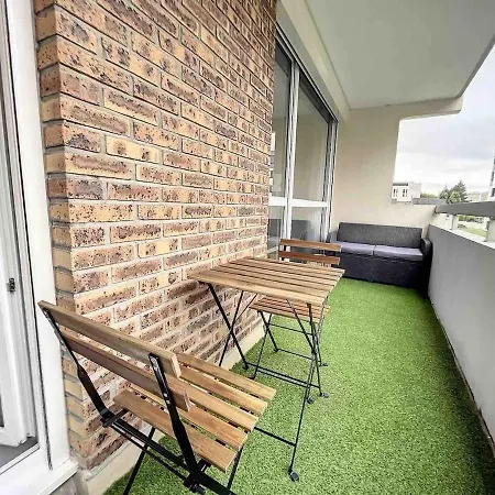 Le Beaumois - Centre - Parking Prive - Balcon Apartment